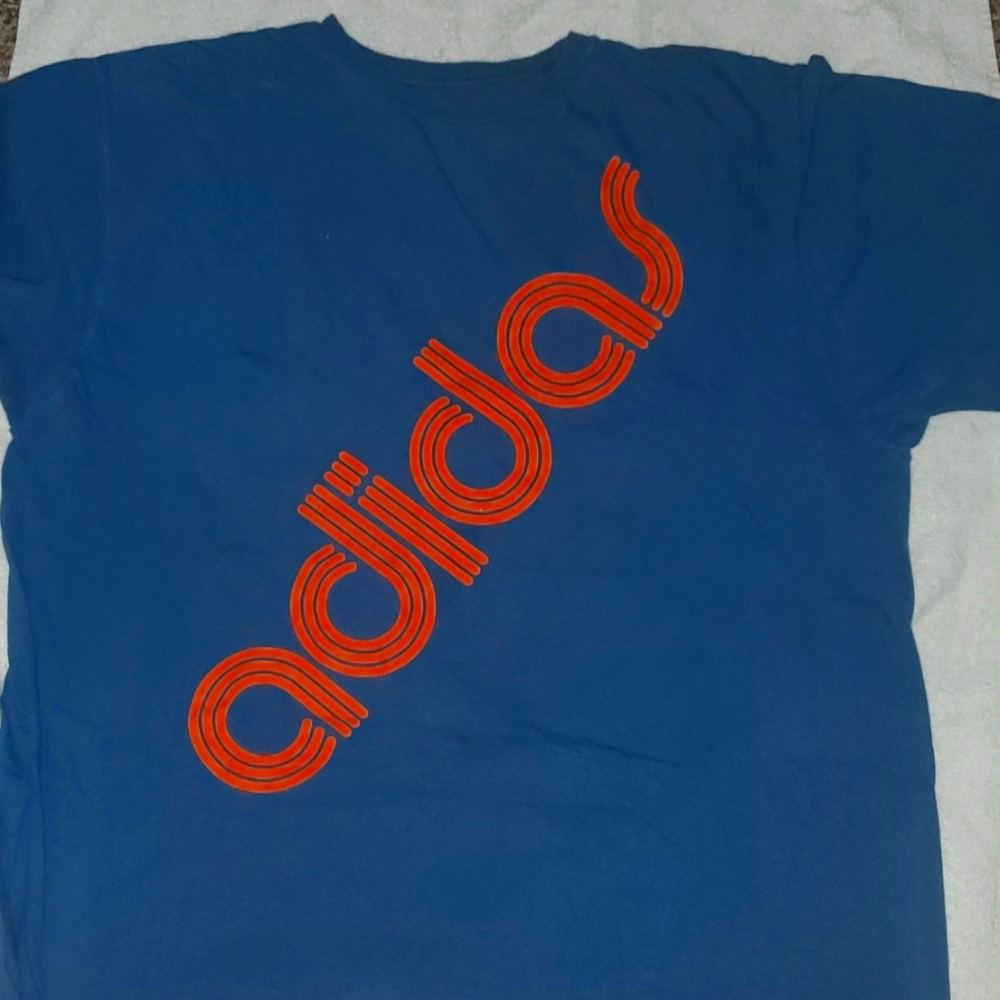 Adidas xl short sleeve t shirt